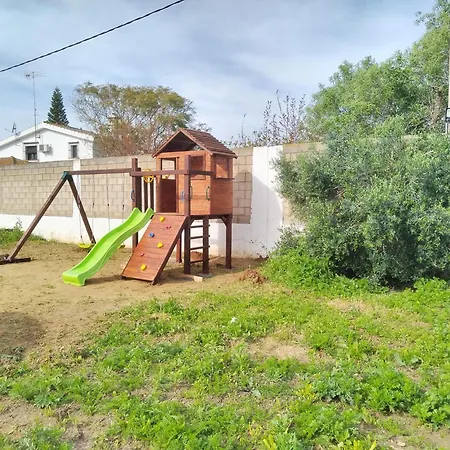 Farm stay Chiclana Mobile House - Piscina , Wi-fi, Relax